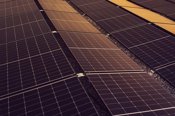 Panneaux solaires : votre guide pour une énergie économiquement durable